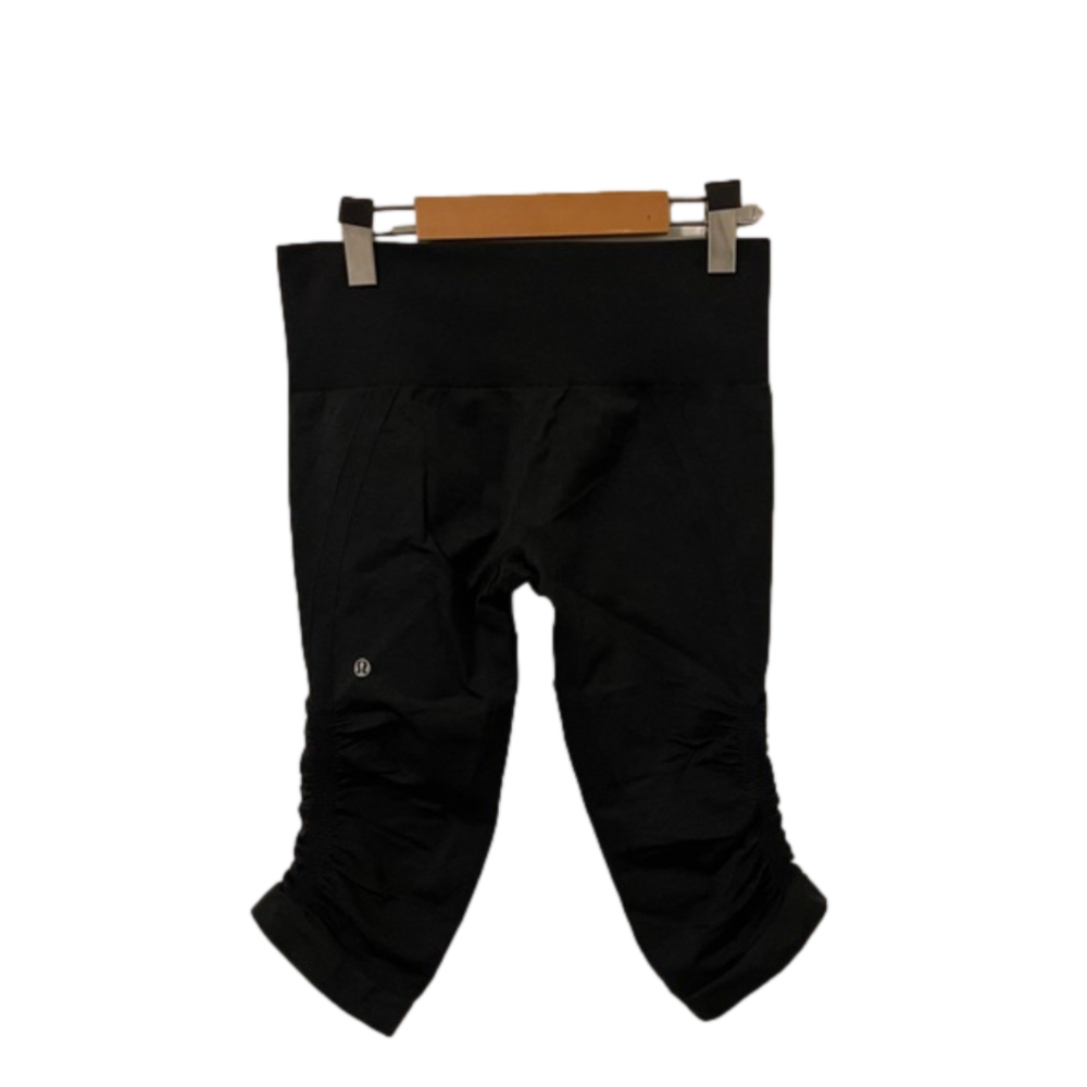 lululemon Black Sculpting Crop Leggings